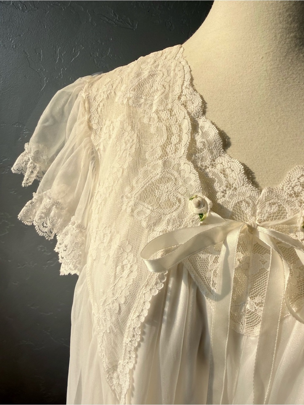 Vintage 1950s 1960s Tosca White Chiffon Lace Peignoir Set Bridal Nightgown Small - Picture 4 of 16